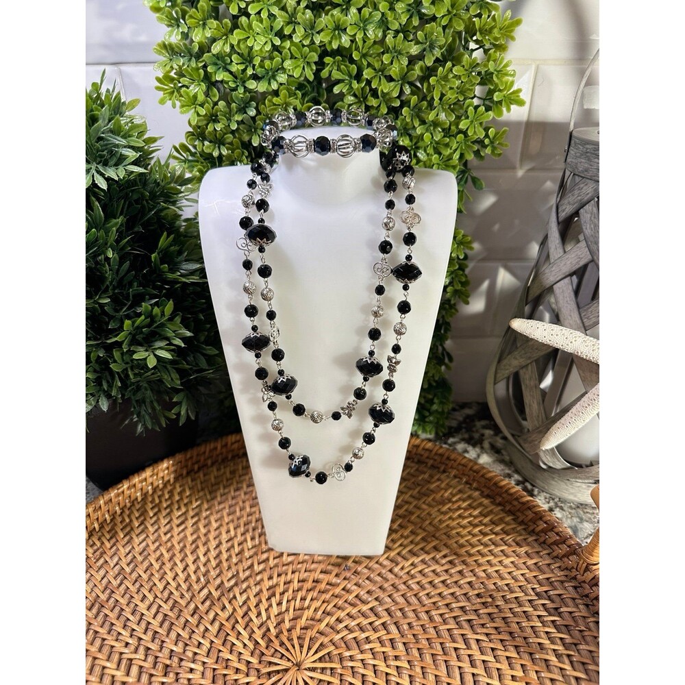 Necklace and Bracelet Set